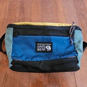 Mountain Hardware Camp 4 Hip Pack (Fanny Pack)